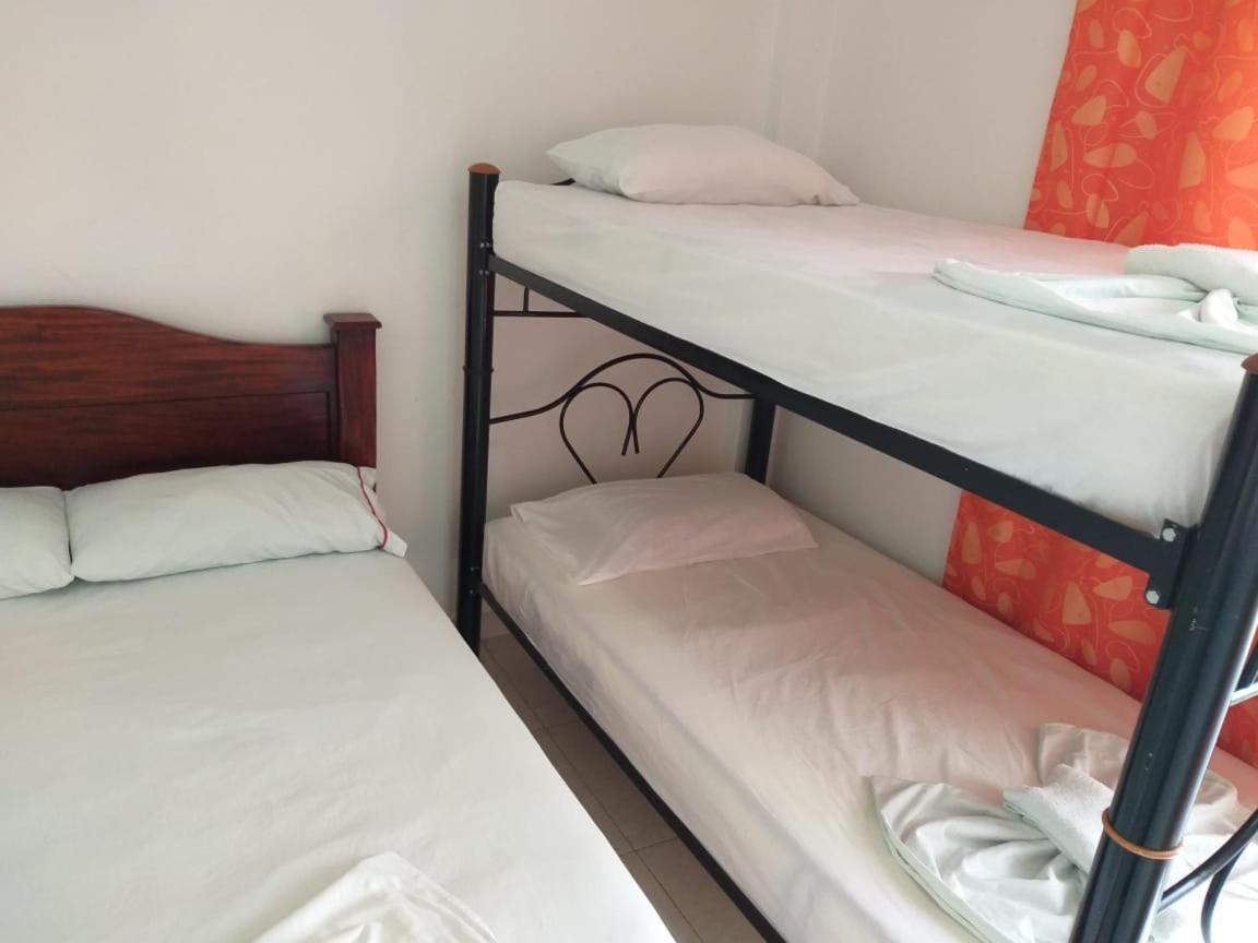 Hotel Dunary Агуачика Экстерьер фото